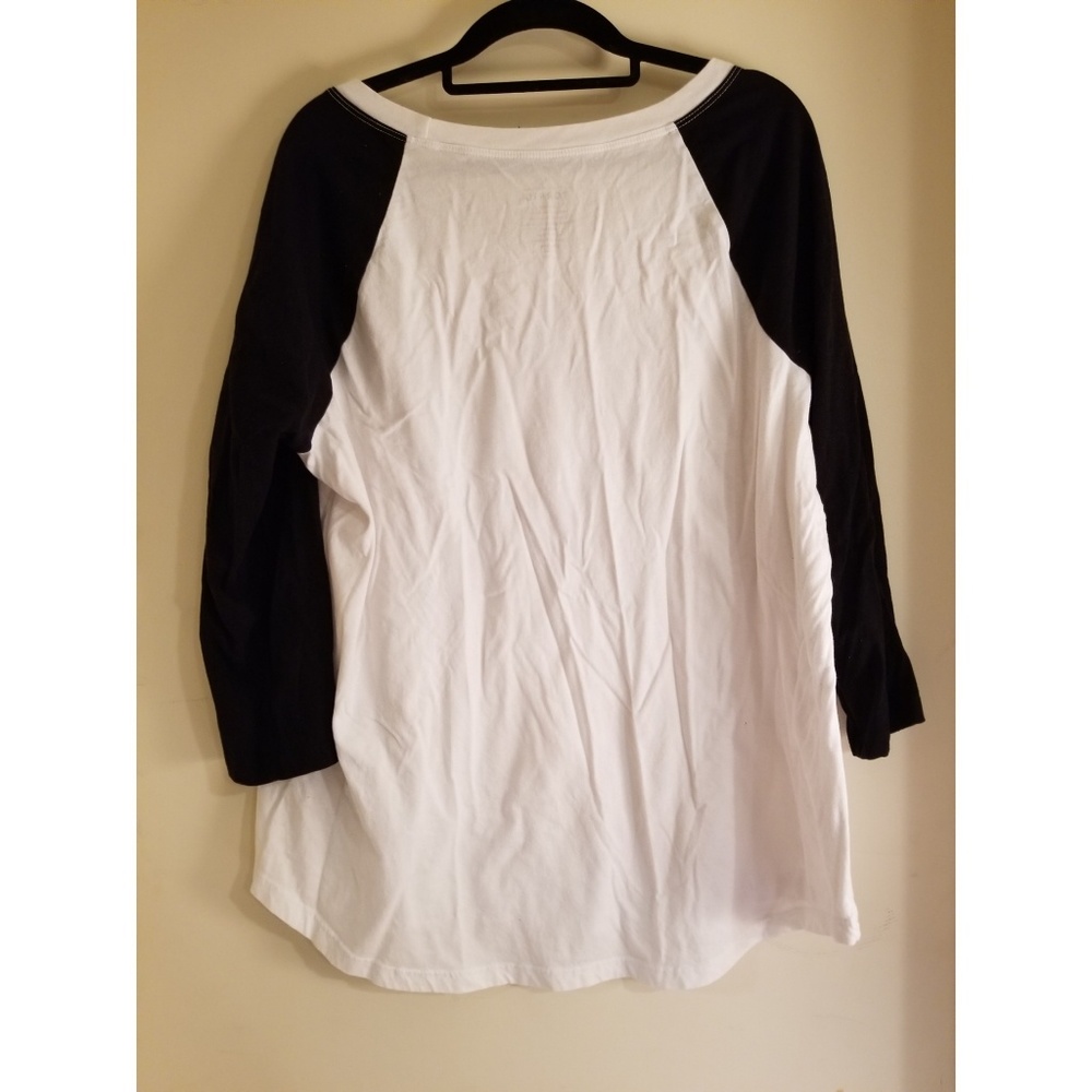 Torrid Raglan Tee - Picture 2 of 2